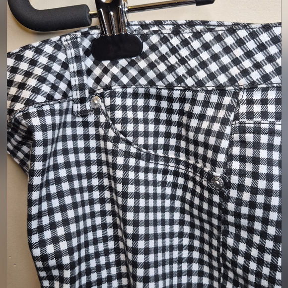 Nygard Black and White Plaid Pants - Picture 15 of 16